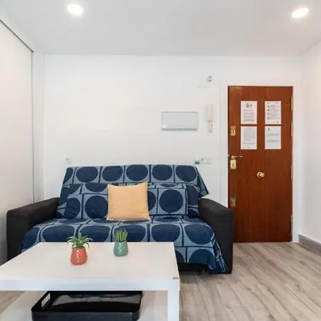 Apartamento Cg944 - Renovated With Views, Ac And Lift - Free Street Parking *